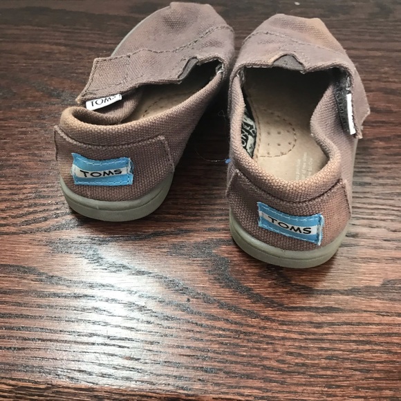 Toddler Toms - Picture 4 of 7